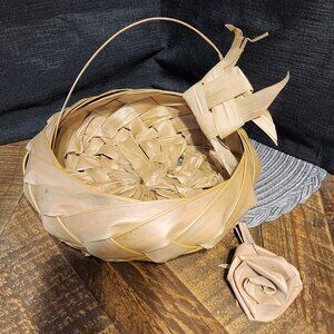 Palm Leaf Bowl / Art - Handmade